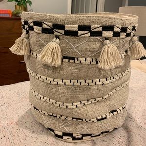 Anthropologie Basket